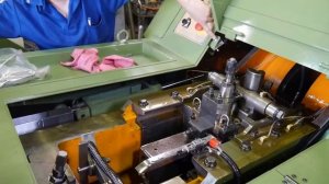 Холодновысадочный автомат для изготовления шурупов по бетону со шлицем TORX.