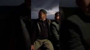 Казахи душевно поют под домбру! Kazakh soul song with dombra