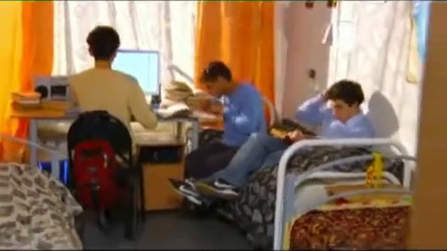 Примерные студенты смотреть онлайн