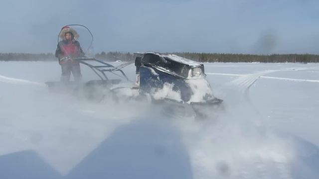 Родился маленький мотодрайвер смотреть онлайн