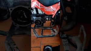 Заклинил детский китайский квадрик. Одна из причин!