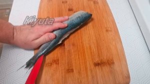 Как почистить и разделать селедку быстро и без костей. Способ проверенный годами.