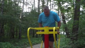 Брусья с приколом.