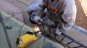 Установка перил на крыльцо