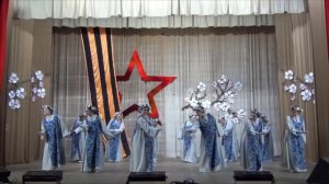 Танец «За тихой рекою»