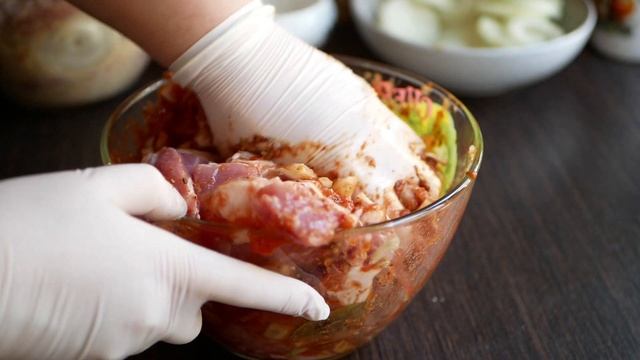 Шашлык из Свиной шеи ? Два популярных Маринада для ШАШЛЫКА ? смотреть онлайн