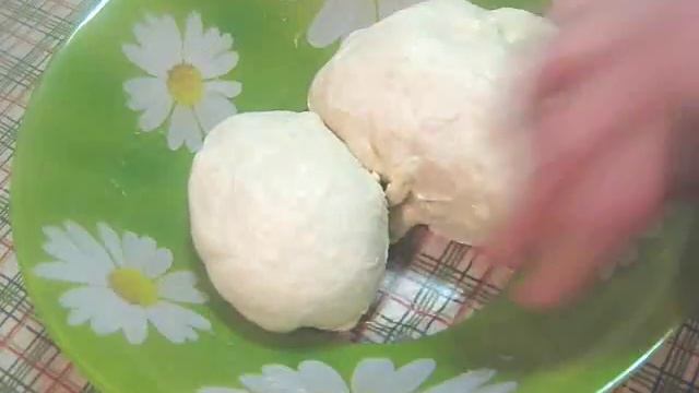Постный пирог с квашеной капустой