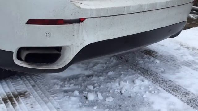 BMW X6 50i Exhaust Sound