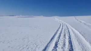 Ned fra Laksevann retning Langfjorden 29.april 2020