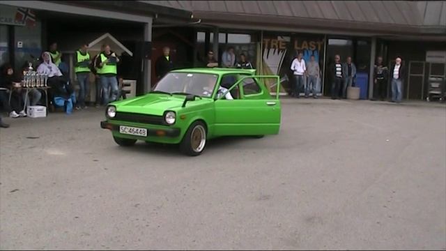 Toyota Starlet 1.2 with 2.0 engine rearwheel drive and 170HP Burnout смотреть онлайн