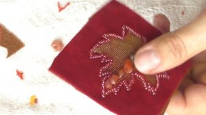 Мастер класс Брошь кленовый лист из бисера и камней. Брошь своими руками