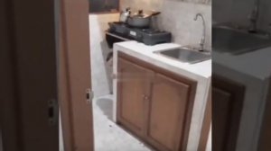 Автор видео утверждает, что в его доме бродит сущность маленького мальчи