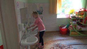 Мой САДИК Вероника идет в Детский Сад
