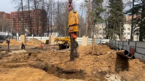 ПОГРУЖЕНИЕ ТРУБЫ 273мм длина 12м. ШПУНТОВОЕ ОГРАЖДЕНИЕ КОТЛОВАНА. ШПУНТЕКС +7(495)960-5017