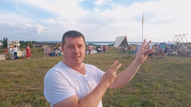 На фэтбайках полями и горками на Праздник СЧАСТЛИВЫХ ! смотреть онлайн