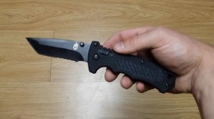 Gerber Apocalypse Deterrence Kit- DMF manual & Gator Pro Machete