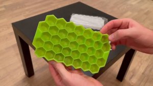 Силиконовая форма для льда в виде сот. Контейнер для заморозки льда с крышкой.