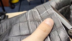 Ремешок с прилеганием из натурального крокодила на часы TISSOT