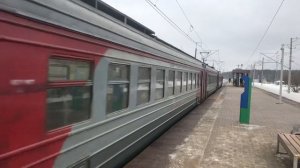 Электропоезд ЭД2Т-0036 платформа Рассудово