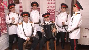 Прячешь, ягодиночка, глаза