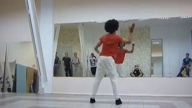 Мужской стиль в сальсе. Yoanis Meneses Solis смотреть онлайн