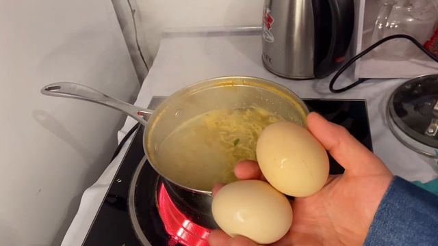 СЫРНЫЙ РАМЕН ОТ ДОШИРАК🧀КАК ПРИГОТОВИТЬ смотреть онлайн