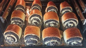 Воздушные булочки с маковой начинкой! Много начинки и шоколадной глазури!