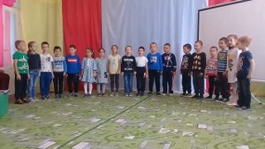 Песня "Солнечный круг, небо вокруг"