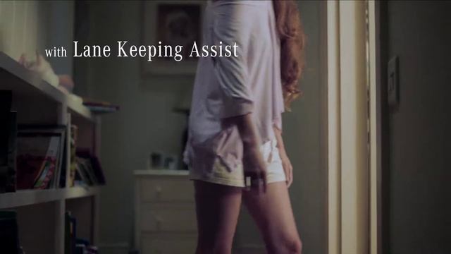 Новый V-Класс | Система контроля полосы движения смотреть онлайн