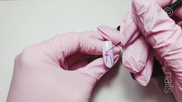 Урок по дизайну ногтей в технике по мокрому. Простой дизайн в стиле минимализм. Растекашка. смотреть онлайн