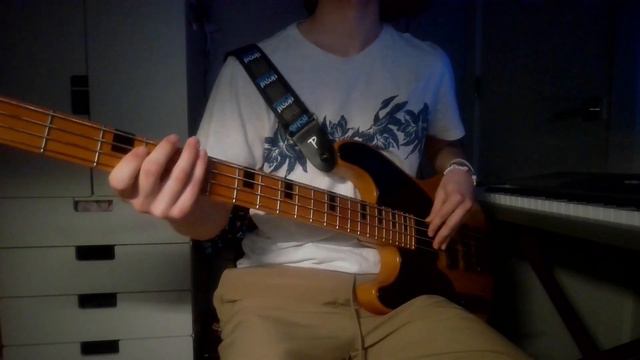 The Jackson 5 - I Want You Back - Bass Cover смотреть онлайн