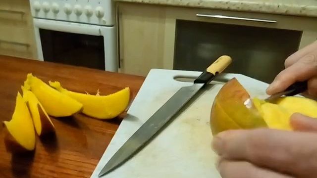 Как разрезать Манго смотреть онлайн