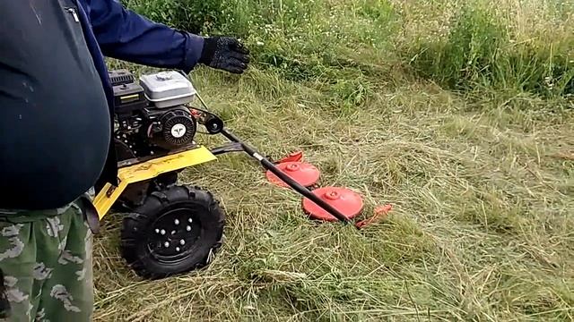 2020.07.17  Мотоблок Целина + косилка MR800A (часть 1)