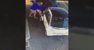 TOTAL IDIOTS AT WORK #22
