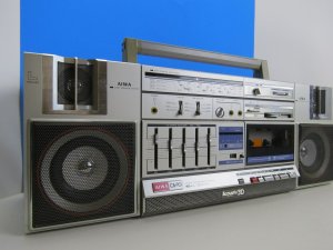 Кассетный проигрыватель Aiwa Vintage CA-70 Boombox Radio Stereo Япония-1983-год