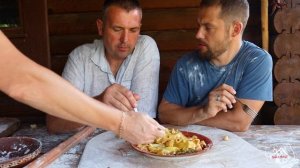 Едим домашнюю лапшу. Домашняя лапша тесто на желтках  | Волшебная домашняя лапша своими руками.