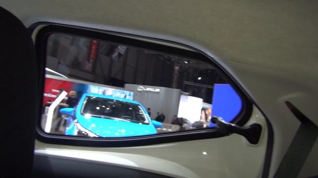 Toyota Aygo X-play 1.0 VVT-i 69 hp 5MT (2018) Exterior and Interior смотреть онлайн