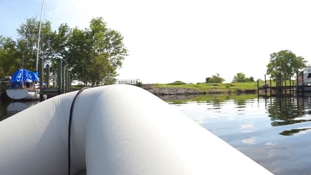 Unboxing West Marine RU250 Roll UP Inflatable boat and yacht update #boatlife #chadluckette смотреть онлайн