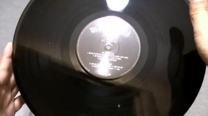 Обзор и сравнение пластинок Motorhead - 1916