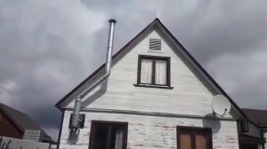 Дымоход Феррум, монтаж по фасаду дома.