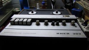 А что внутри :) Катушечный транзисторный магнитофон ''Иней-303'' 1979 г