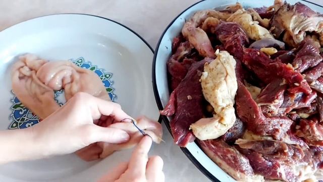 Қазы. Қазы айналдырамыз. Как правильно делают казы. Қазы жасау. смотреть онлайн