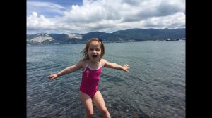 VLOG Приехали на море купаемся кушаем мороженое