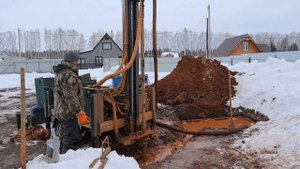 скважина более 100 метров