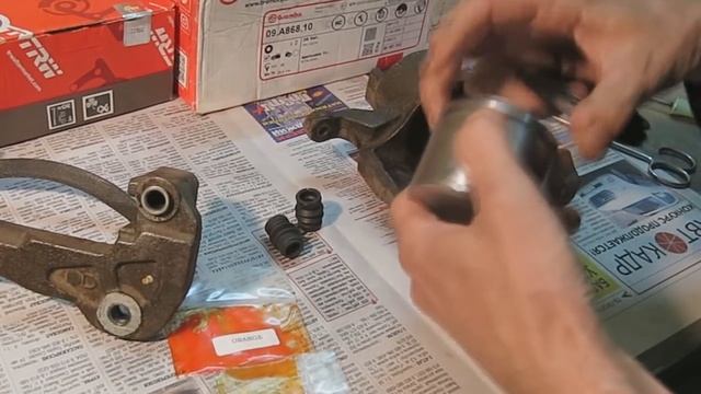 Смазка СУППОРТОВ И НАПРАВЛЯЮЩИХ. Ремонт СУППОРТА в деталях. "Гараж №6"