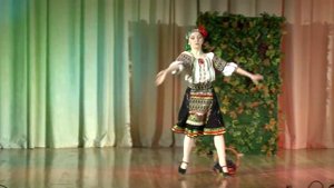 Сладкий виноград. Молдавский танец. Старкова Малика.