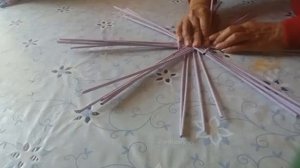 Плетение из газетных трубочек. Как сплести большое круглое дно