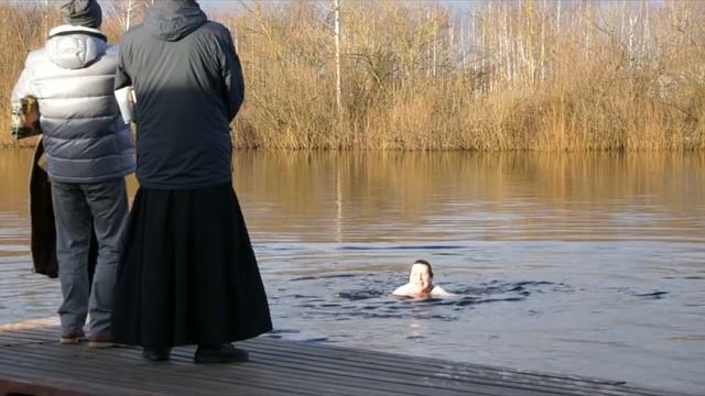 Зимние купания. Рождество православное - Крещение католическое.