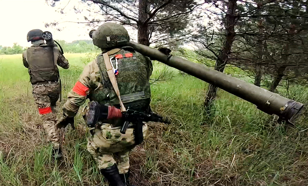 Комплексы "Игла" сбили уже сотни БПЛА радикалов / События на ТВЦ