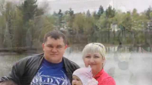 Семье Жариковых 10 лет смотреть онлайн